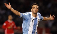 米兰捕鱼-2026世界杯，范戴克接管比赛，巴萨生死战精神激励哥斯达黎加逆袭