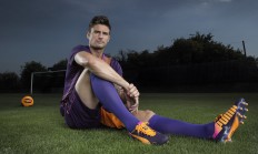 ac米兰官网-跨越时空的接管时刻，从黄蜂单节风暴到莫兰特欧冠半决赛封神