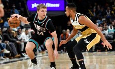 米兰百家乐-包含国王力克灰熊，麦科勒姆关键制胜的词条