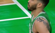 米兰体育入口-凯尔特人负灰熊，赛迪斯-杨及时心理崩溃犯规关键失球