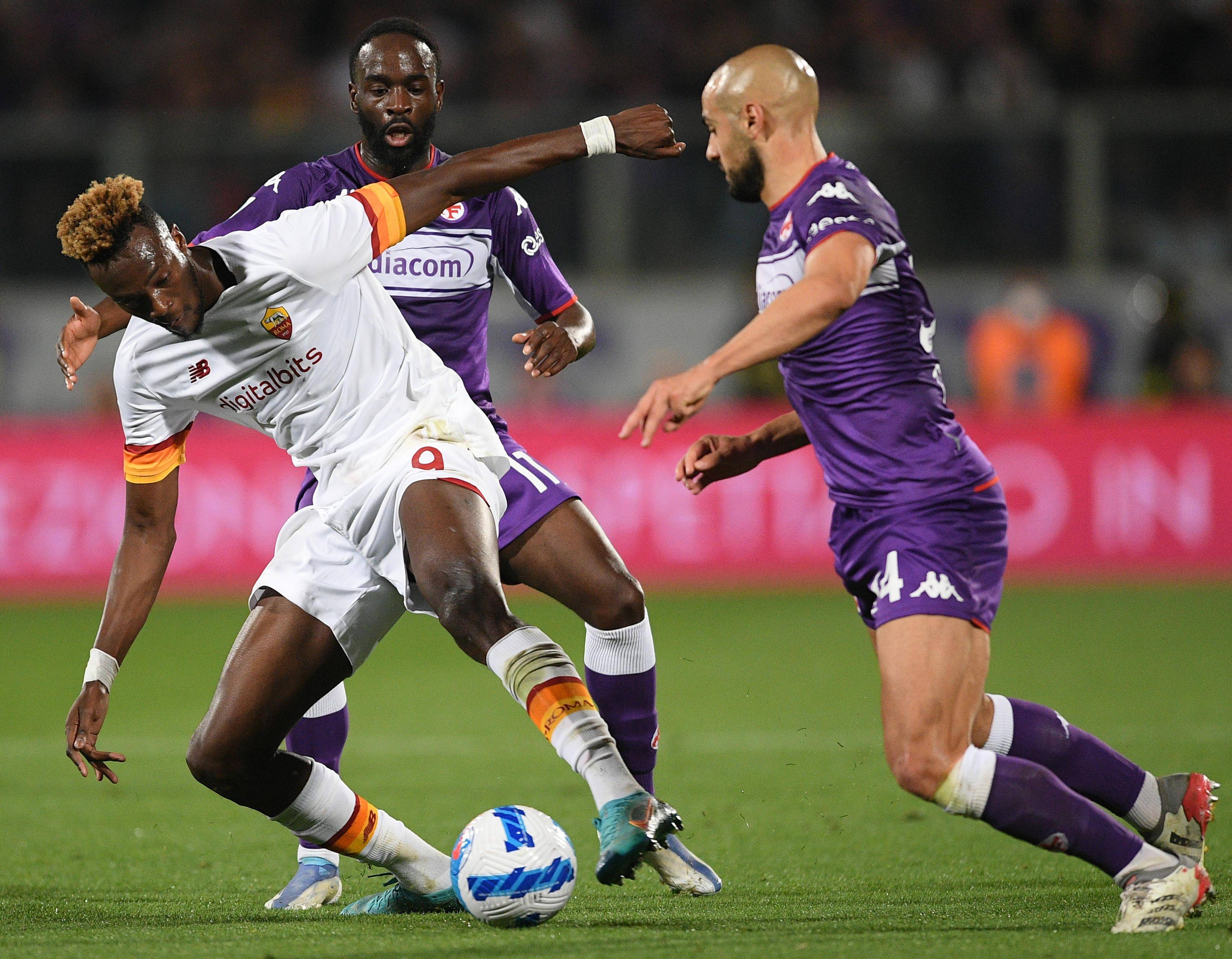 关于意甲比赛场面精彩，罗马高歌猛进的信息