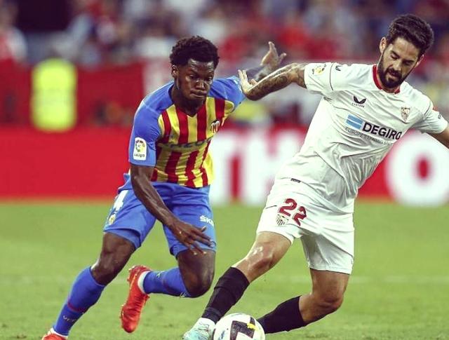 皇家社会逆转晋级,塞维利亚不敌对手的简单介绍 皇家社会逆转晋级,塞维利亚不敌对手的简单介绍