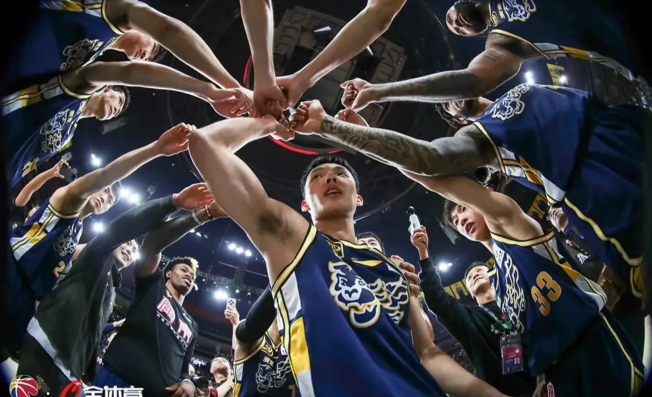 广东宏远拼全力赢取胜利，欲超越山东队