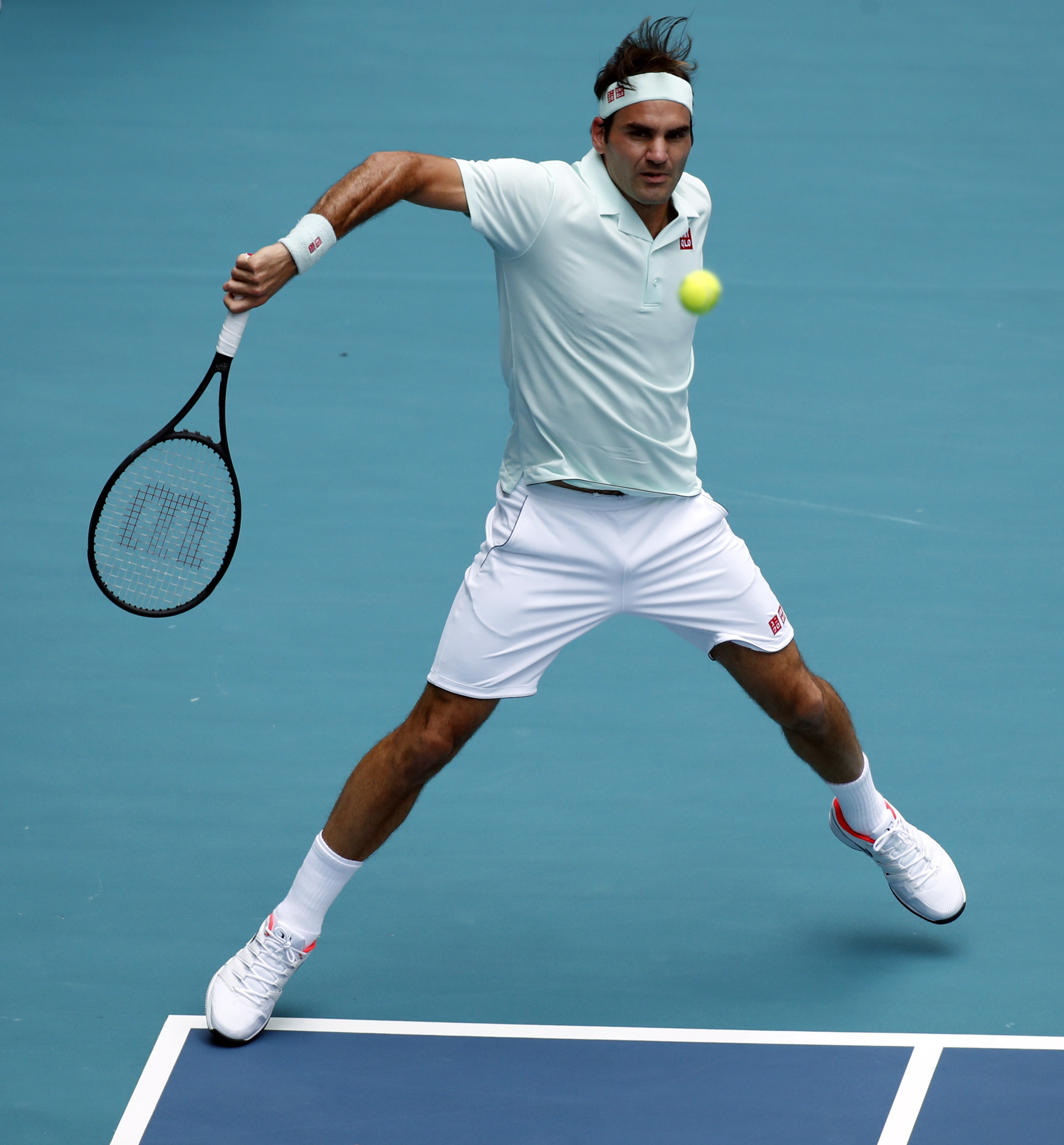 世界网球队鏖战美国网球队,费德勒高光表现的简单介绍 世界网球队鏖战美国网球队,费德勒高光表现的简单介绍