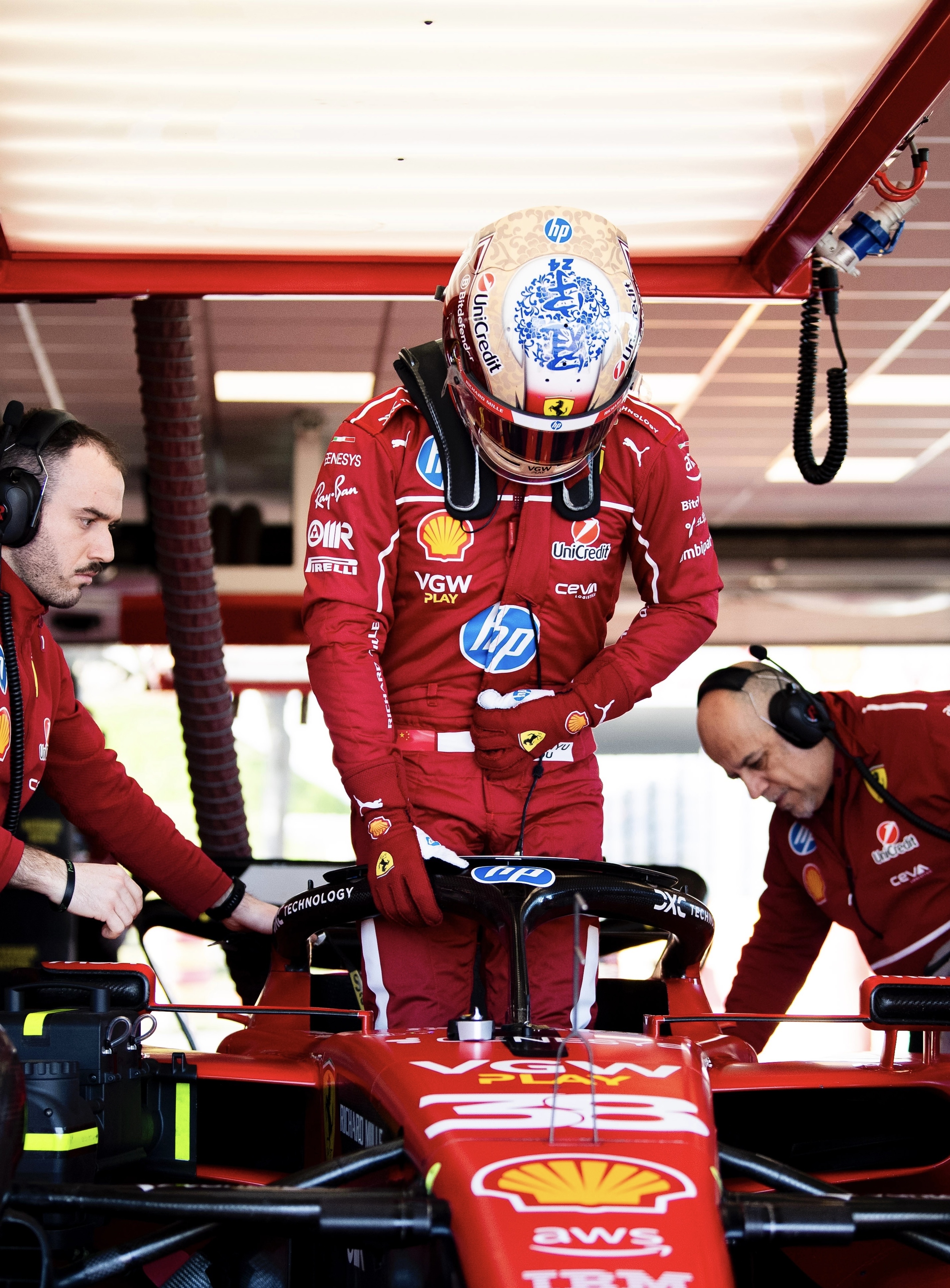 红牛车队碾压阿斯顿马丁,周冠宇状态火热的简单介绍 红牛车队碾压阿斯顿马丁,周冠宇状态火热的简单介绍