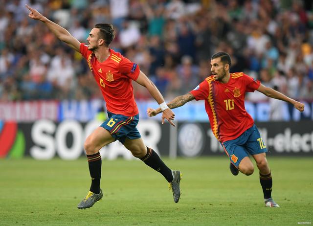 土耳其绝杀乌拉圭，C罗带队取胜的简单介绍