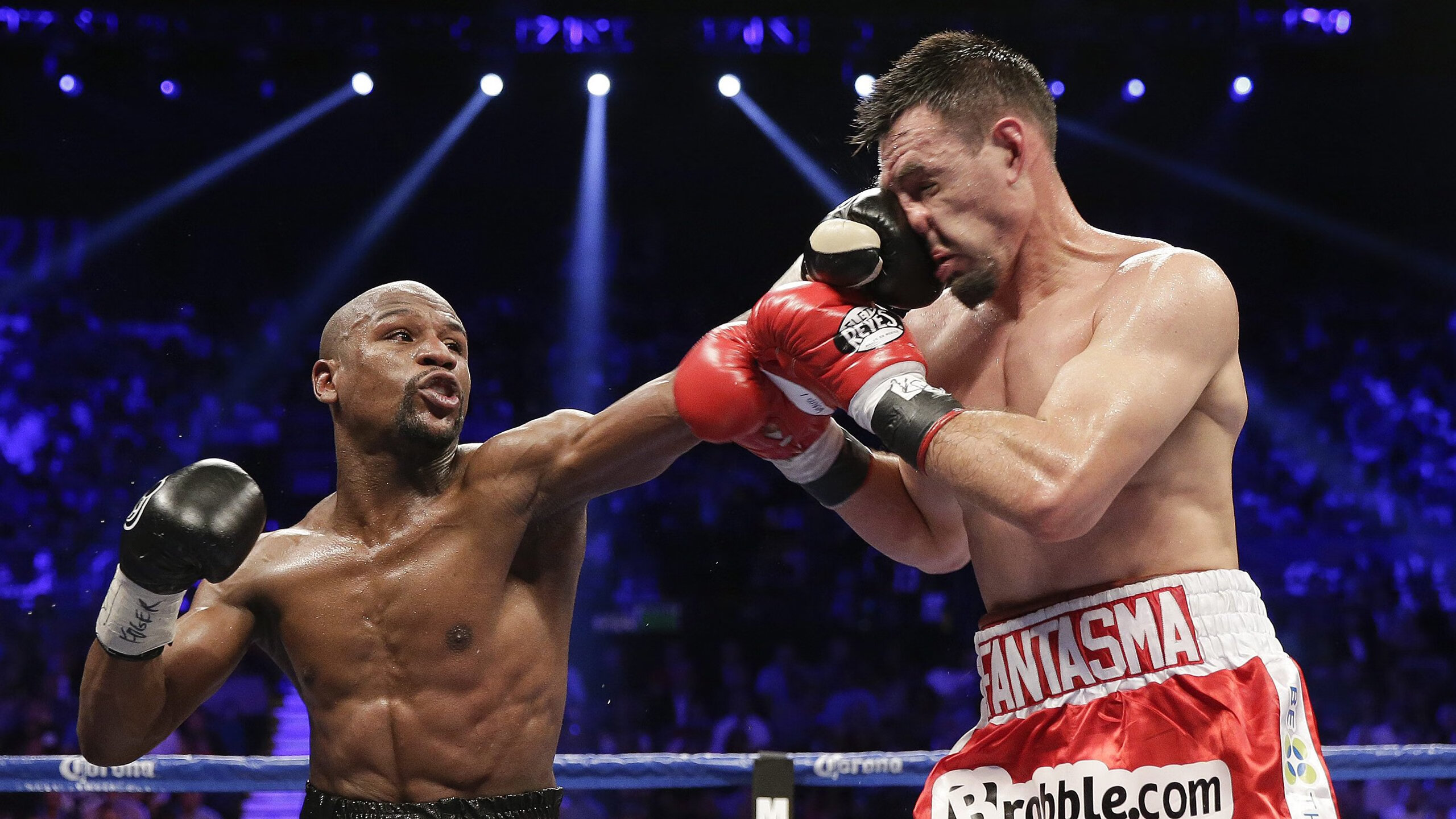 塔图姆刷新纪录之夜，马刺团队篮球轻取凯尔特人