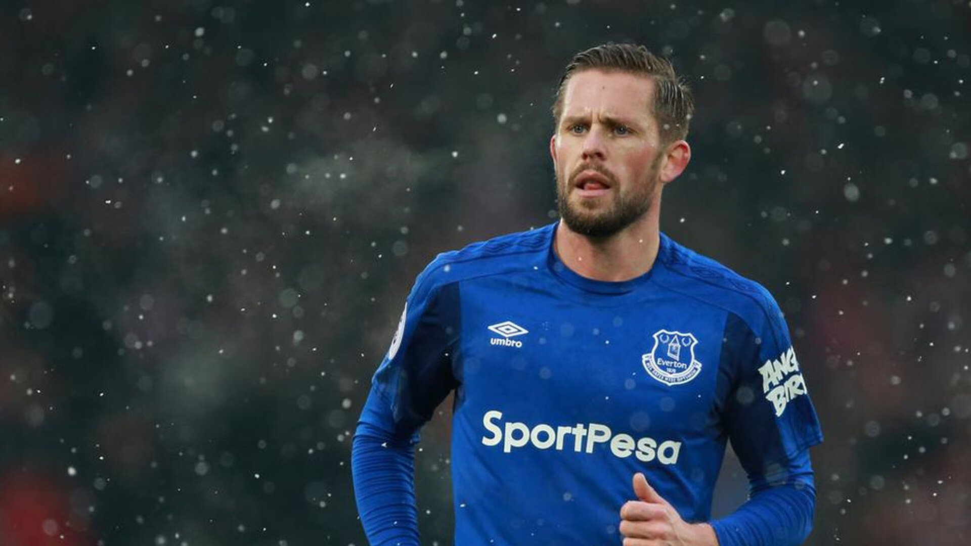 维尼修斯末节接管比赛,克罗地亚横扫那不勒斯,新一代王者的崛起与旧秩序的崩塌