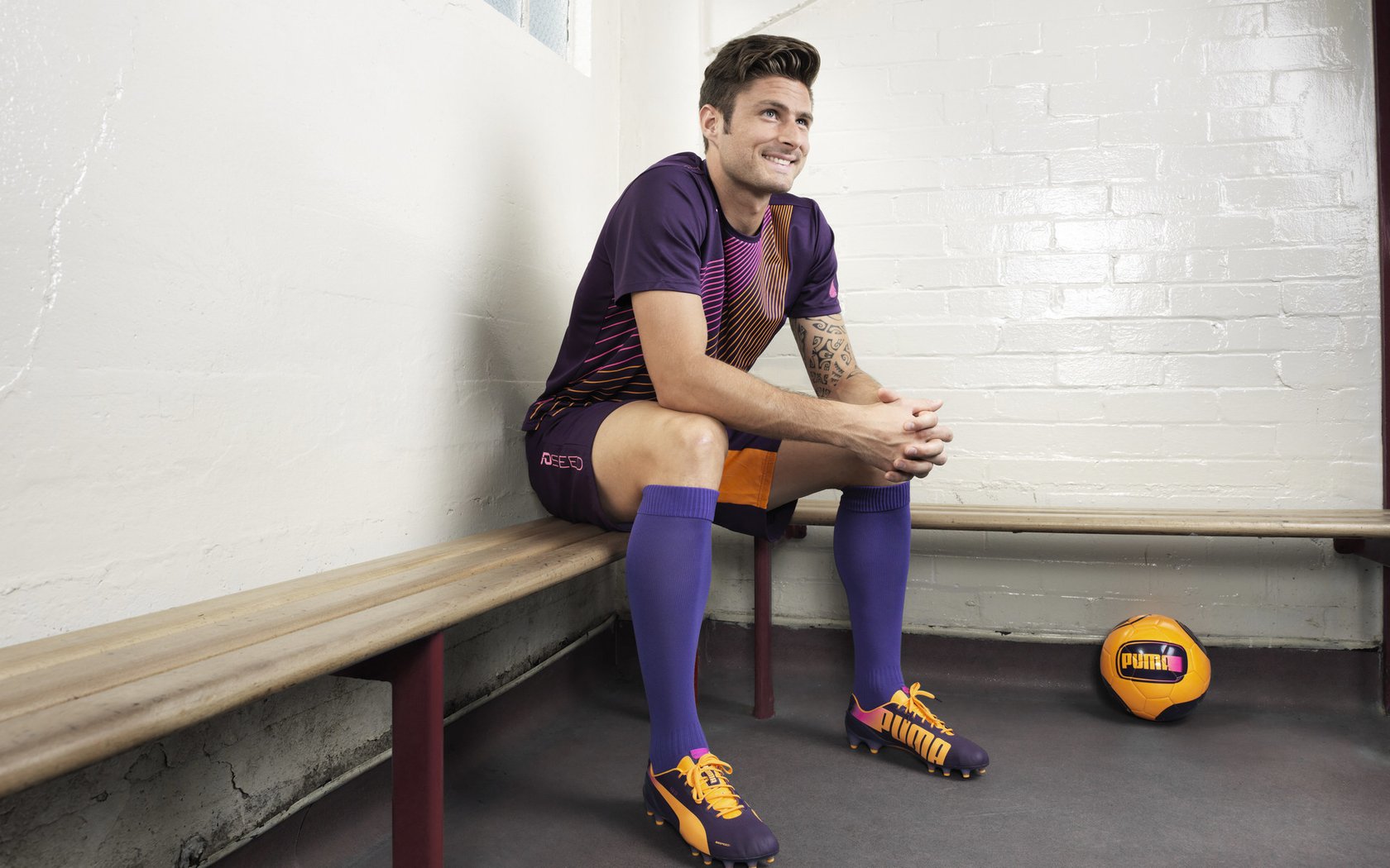 从王皓到三狮军团，当个人意志点燃集体翻盘的火焰