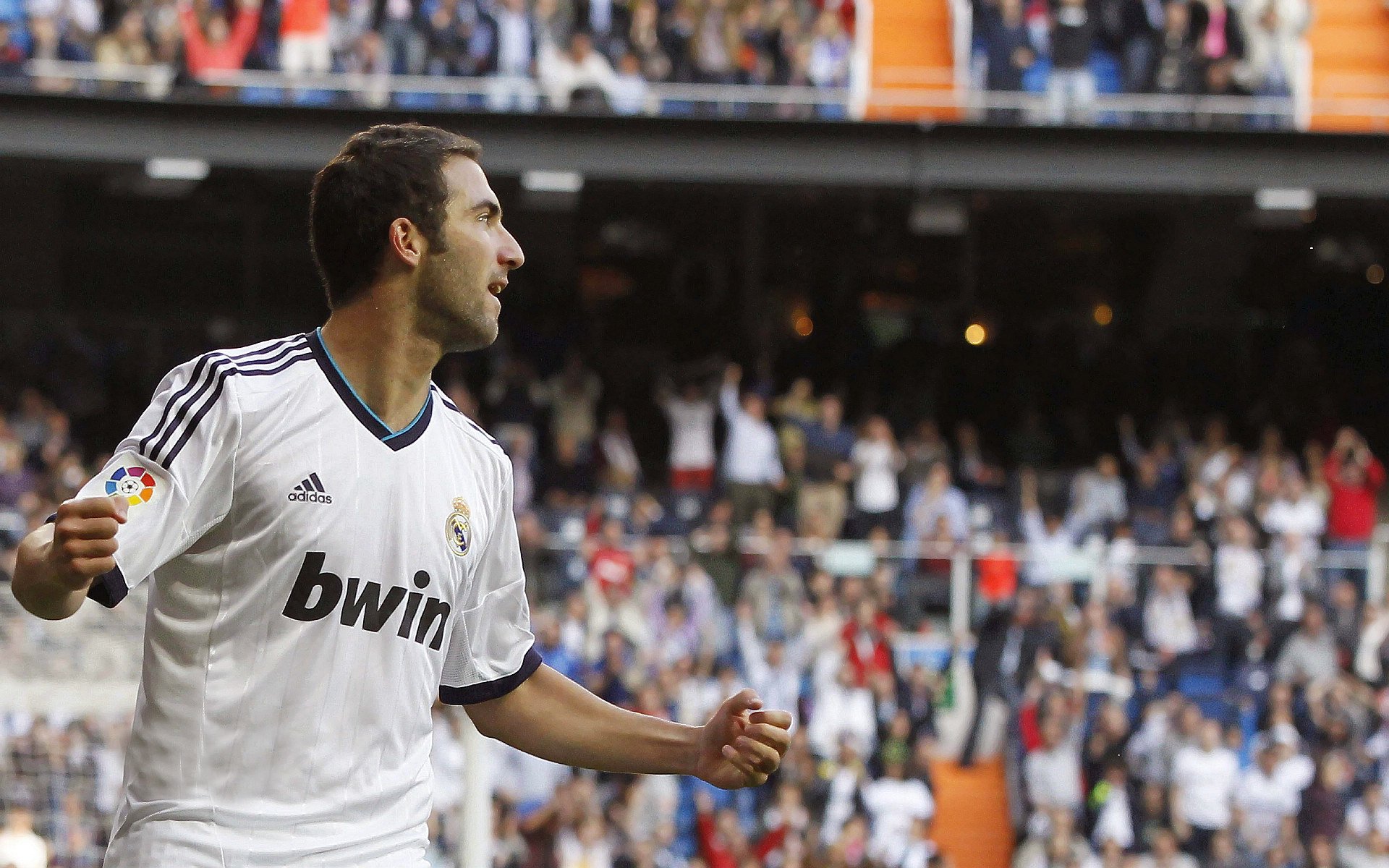 逆转之火永不熄,纳达尔澳网奇迹与拉沃尔杯精神的时代共鸣